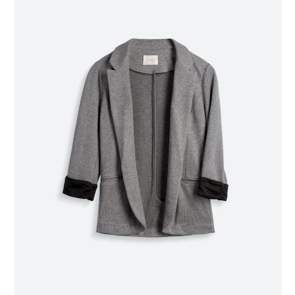 Skies are blue asa knit blazer size medium
